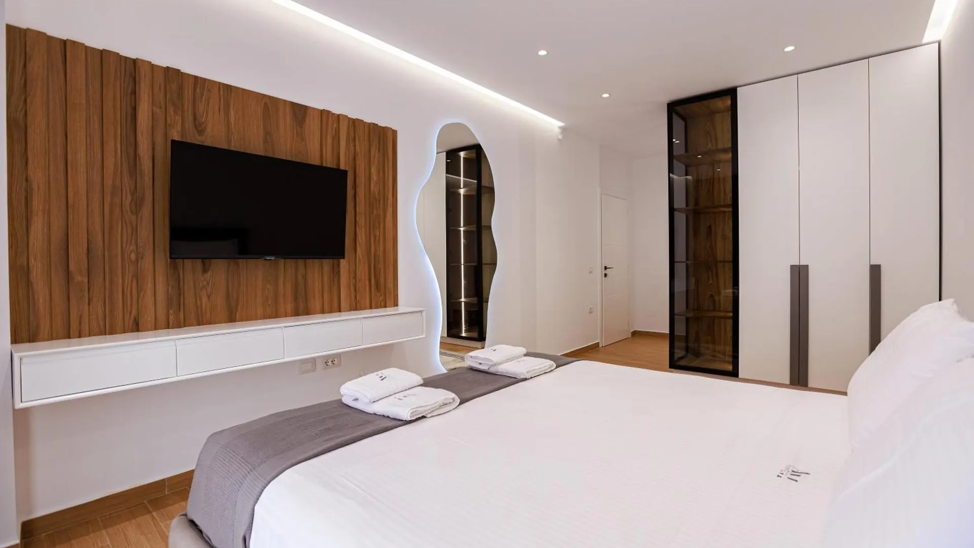 Amazing Mornings Apartment Vlore