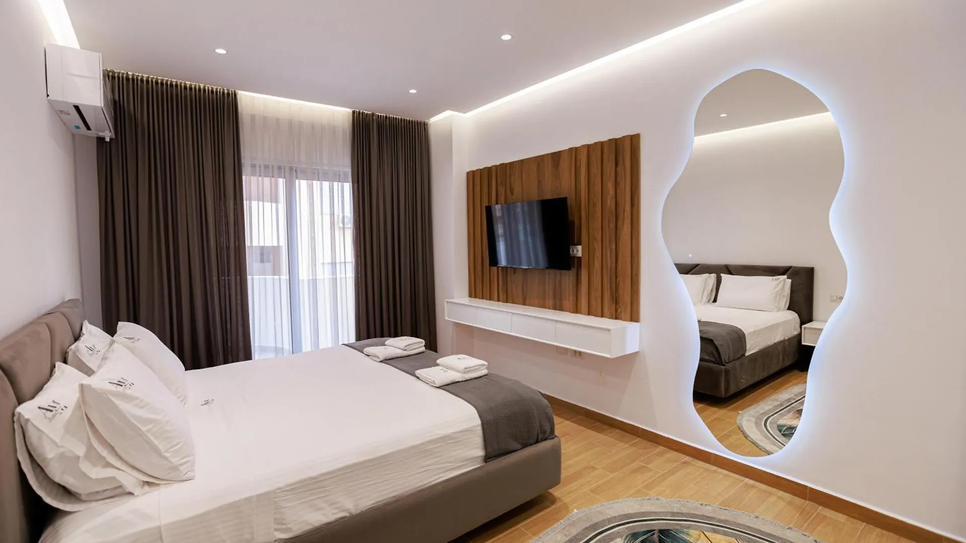 Amazing Mornings Apartment Vlore