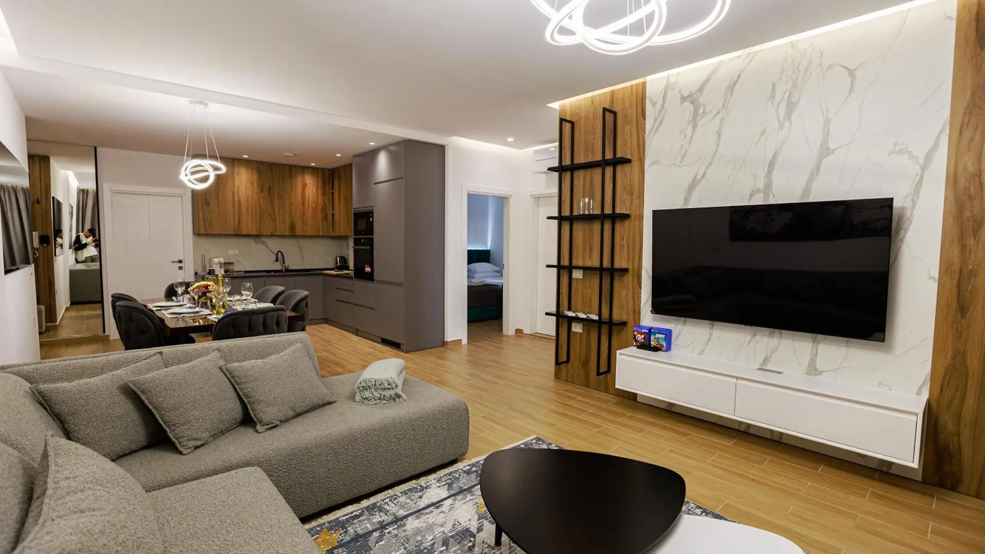 Amazing Mornings Apartment Vlore