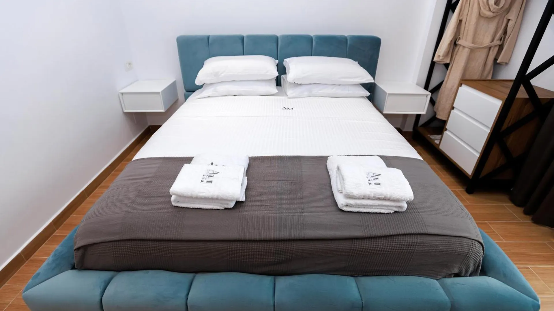 Amazing Mornings Apartment Vlore